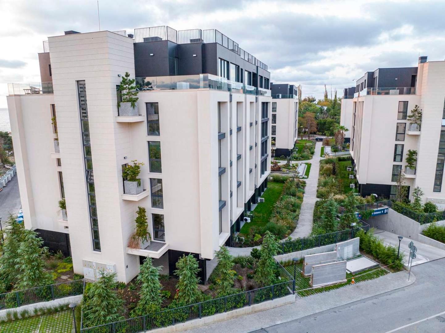 Sea Flats With Parking And Pool In Azur Residence Saints Constantine and Helena Exterior photo